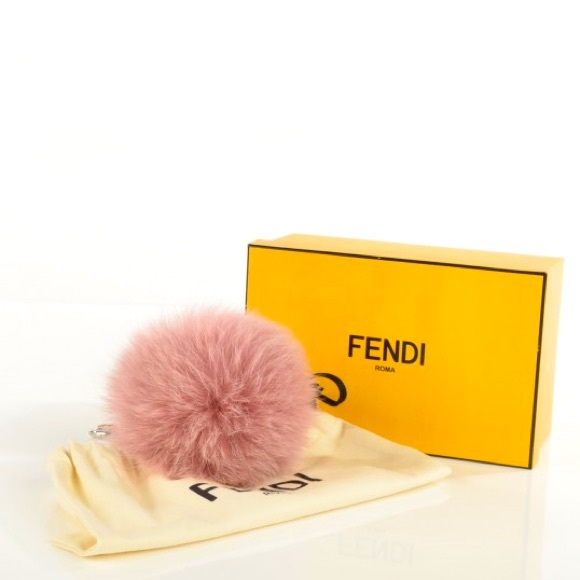 FENDI FOX FUR BAG CHARM - Picture 1 of 4